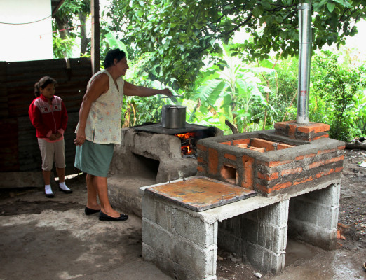 Mejoran calidad de vida a 500 familias pobres de Villanueva