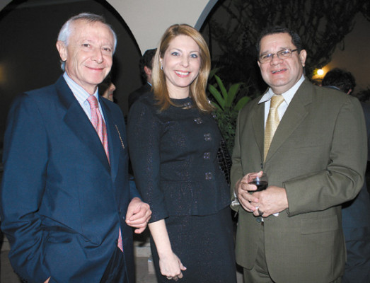 Velada y coctel diplomático