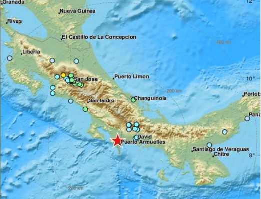 Fuerte sismo estremece Costa Rica y Panamá
