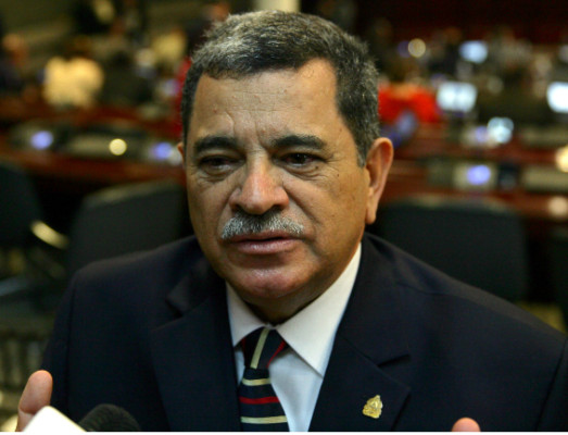 Congreso aprueba elevar a $1,000 millones los bonos soberanos