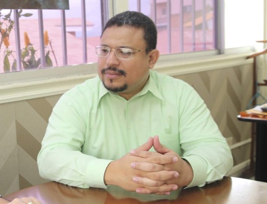 Comisión Depuradora pide a diputados disolver la DIECP