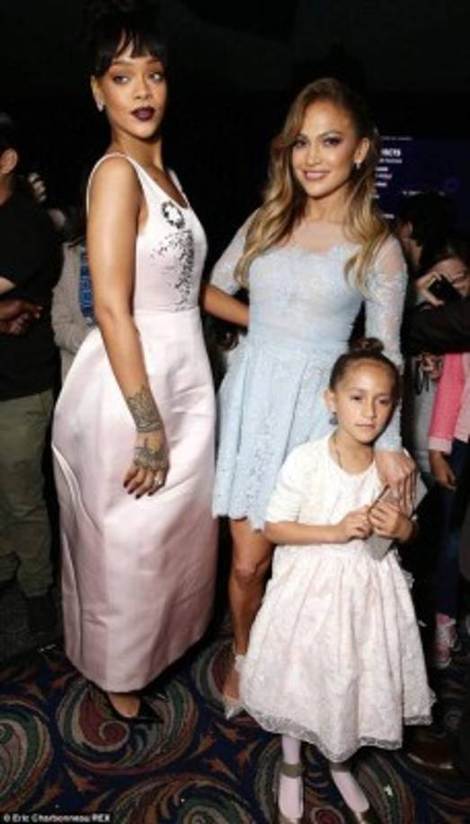 Rihanna y Jennifer López protagonizaron la película 'Home'.