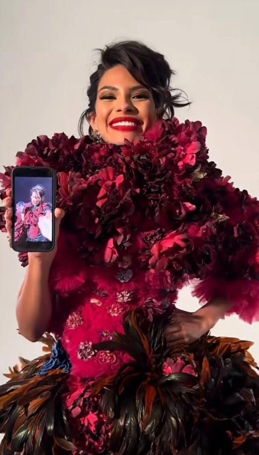 Hasta el momemnto, la organización de Miss Universo no ha mostrado a su totalidad las espectaculares fotografías obtenidas de la sesión realizada por Sheynnis Palacios, pero que dejaron entre ver que lo harán en días posteriores.