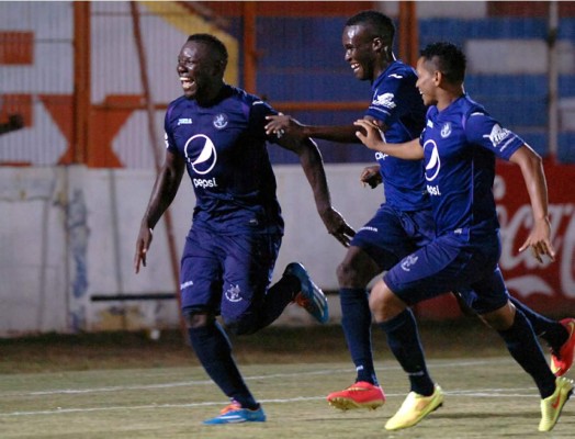 Motagua olvida sus penas con el Victoria