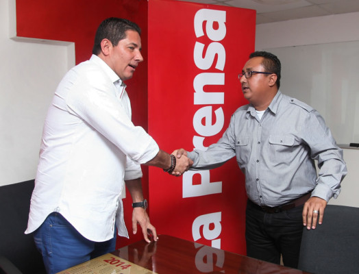 Maity Interiano, Fernando del Rincón y Fernando Fiore compartieron en LA PRENSA