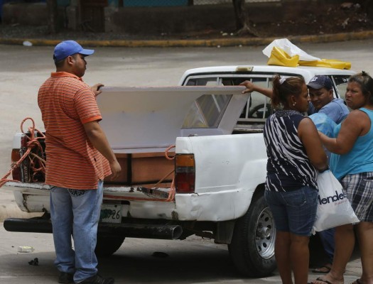 Mujer policía mata de un tiro a joven en Choluteca