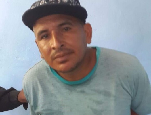 Hondureño narra como asesinó a sus padres con un martillo