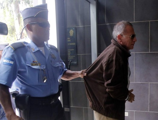 Dictan sobreseimiento provisional a favor de Benjamín Bográn