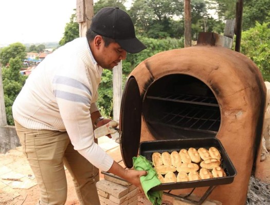 Chipa al estilo tradicional en Paraguay para preparar el ayuno de Semana Santa