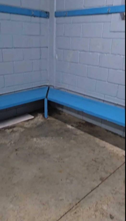 Las pésimas condiciones del camerino asignado a Olimpia en estadio de Choluteca vs UPN