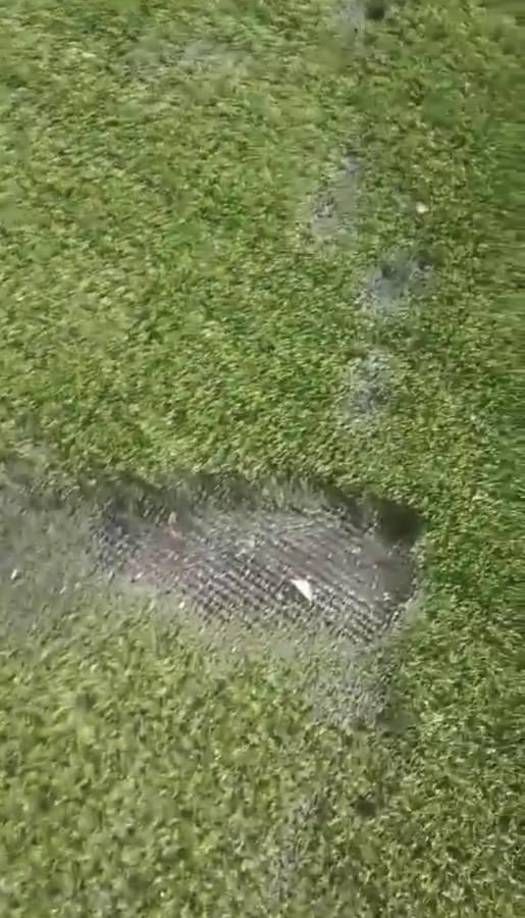 La pólvora está prohibida en los estadios, sin embargo, las barras siempre logran ingresar a los recintos, pero la acción provocó severos daños.