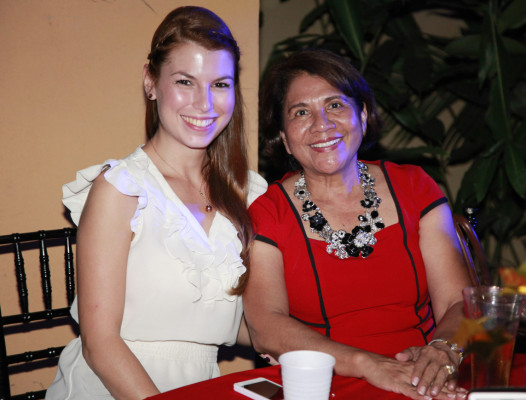 Christine Knuth y Pablo Santander se casan hoy