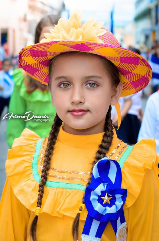 Arturo Duarte, el fotógrafo de las Fiestas Patrias de Santa Bárbara