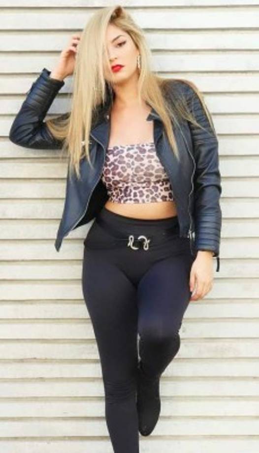 Este hermoso angelito también se ha desempeñado en el modelaje: 'Trabajé por un par de años como modelo, pero es muy diferente verte bien en una foto que en una cámara, yo sabía que venía un reto grande', explicó.