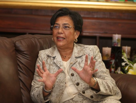 Solo el Congreso puede separar a alto funcionario sobornado