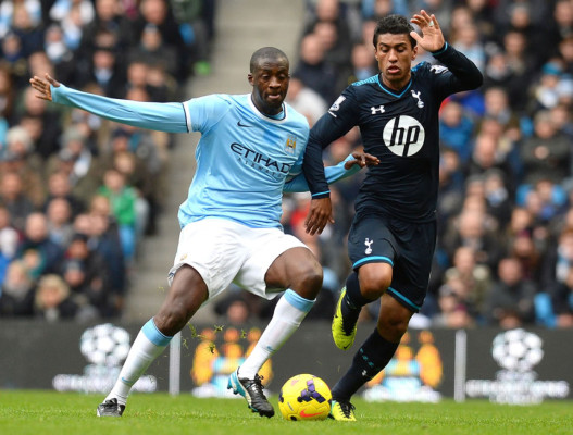 Manchester City arrolla con contundencia al Tottenham