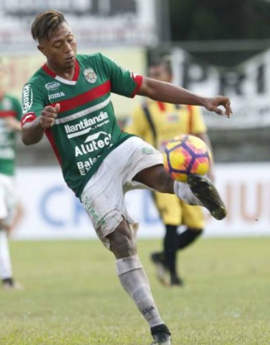 El mediapunta Joshua Vargas renovó con el Marathón e incluso apareció entre los suplentes del encuentro contra la UPN. En los últimos días se había rumorado la salida del Potro, pero el jugador salió entre los suplentes de Héctor Vargas para el partido contra Los Lobos.