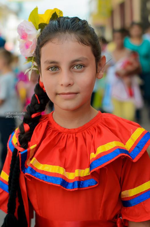 Arturo Duarte, el fotógrafo de las Fiestas Patrias de Santa Bárbara