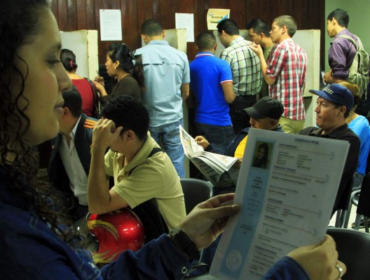 Unos 10 mil empleos temporales generará temporada navideña en San Pedro Sula