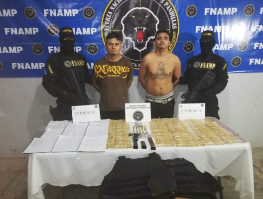 Caen cabecillas de la MS-13 con más de L 40 mil, armas y notas extorsivas