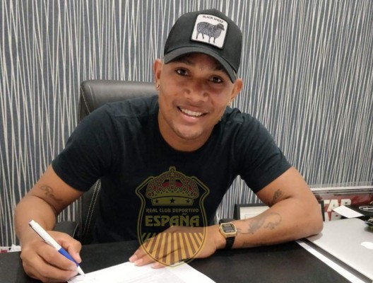 ¡Sorpresa! Real España anuncia fichaje de atacante panameño Ronaldo Dinolis