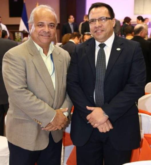 Oswaldo Castillo y José Mora.