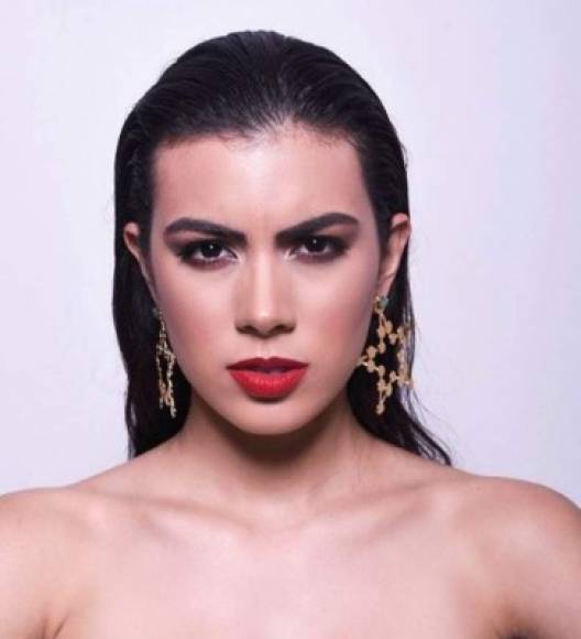 La Miss Nicaragua, Adriana Paniagua, se sumó a la protesta contra el régimen de Daniel Ortega.