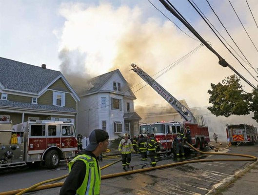 Decenas de explosiones de gas en Boston causan un muerto y 12 heridos