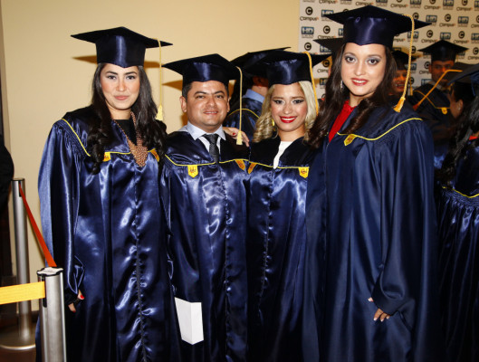 Graduacion USAP 2014