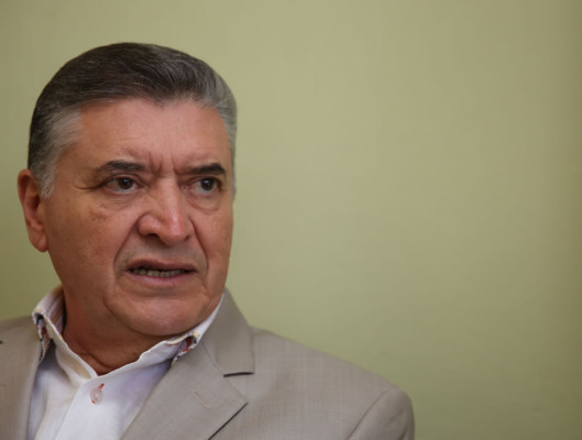Evelio Reyes llama a votar y a combatir el abstencionismo en las elecciones