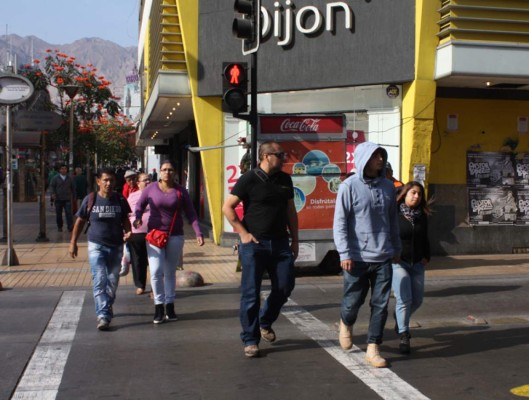 Cuidado con los peatones distraídos