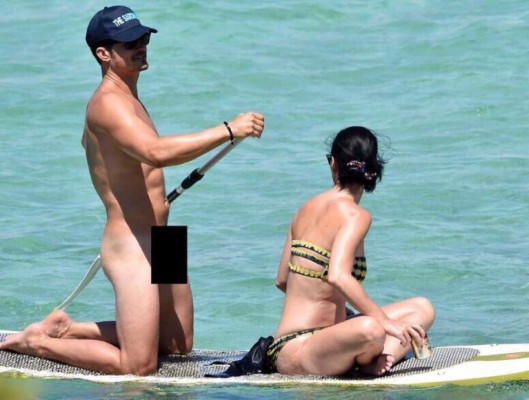 Orlando Bloom se enoja por sus fotos desnudo