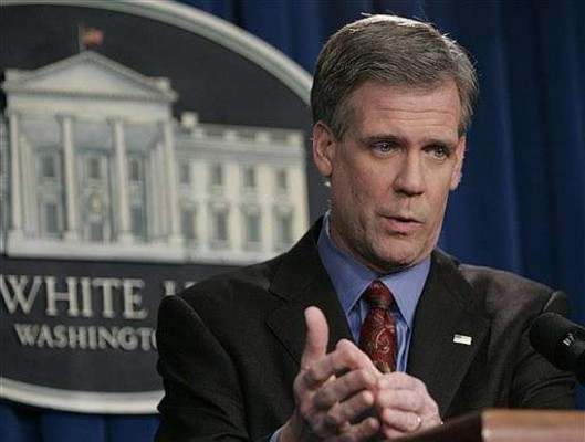 Renuncia el portavoz de la Casa Blanca Tony Snow