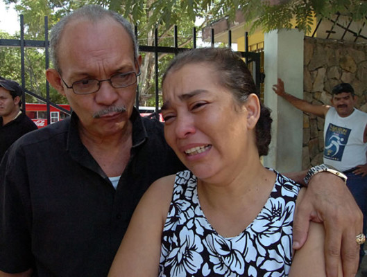 Honduras: Un día después de masacre en zapatería