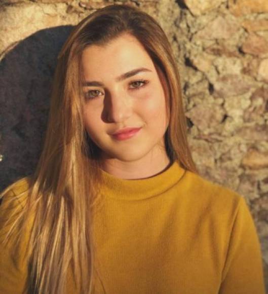 'Logró salirse, zafarse, está maltratada, está con lesiones en el brazo, yo creo que estuvo forcejeando', añadió el actor sobre la joven estudiante. <br/><br/>Carmona aseguró que Alicia Villareal y él reportaron el incidente a las autoridades y abrieron un caso de investigación.