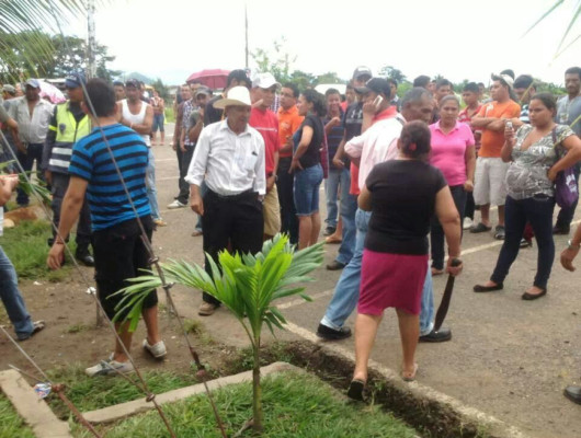 Intentan linchar a supuesto asesino de niño en Olancho