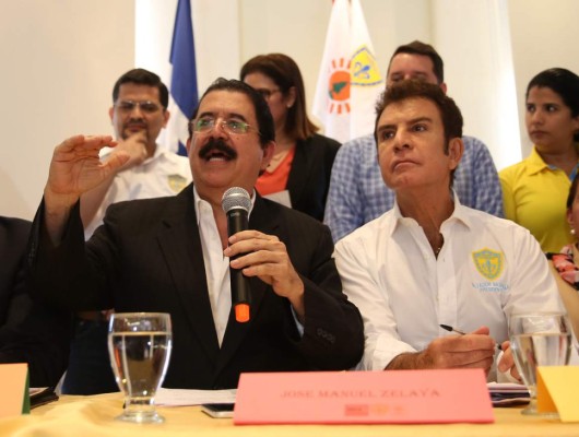 Mel Zelaya niega que fragüen plan para anticiparse ganadores