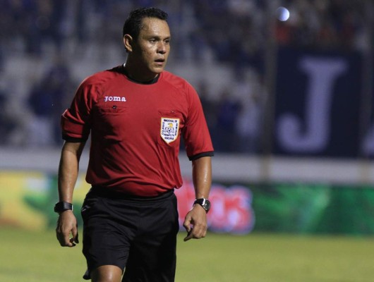 Comisión de Disciplina castiga al árbitro Geovany Mendoza