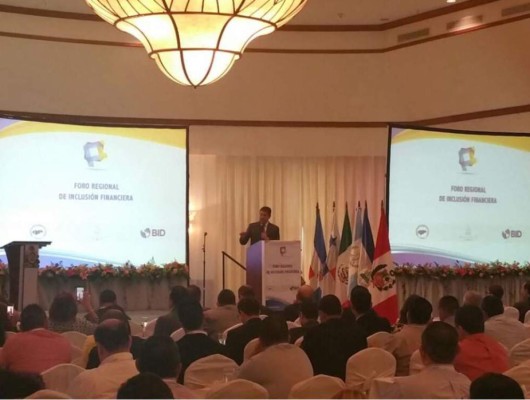 Presidente lanza la Estrategia Nacional de Inclusión Financiera   