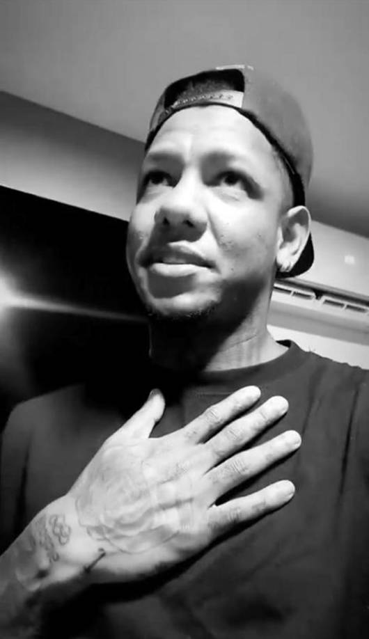 Tras de darse a conocer lo sucedido, Romell Quioto, que se recupera de una lesión, ha sido muy criticado en redes sociales. El delantero minutos después borró las historias de su Instagram.