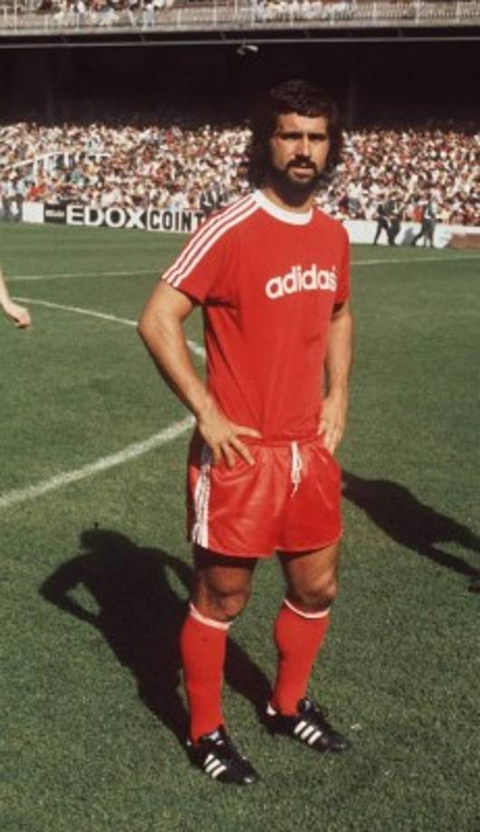 9. Gerd Müller (Alemania).