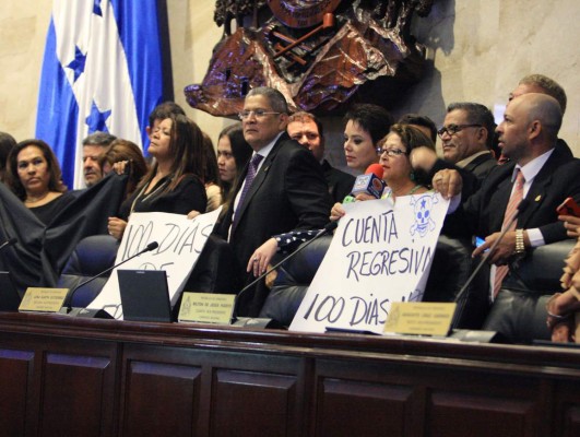 Reforzarán seguridad en el Congreso por protestas de Libre