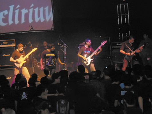 Con toda la intensidad del rock se presentó Delirium