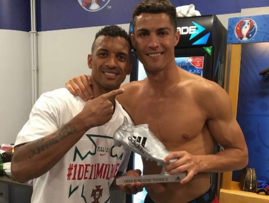 El enorme detalle de Cristiano con su compañero Nani