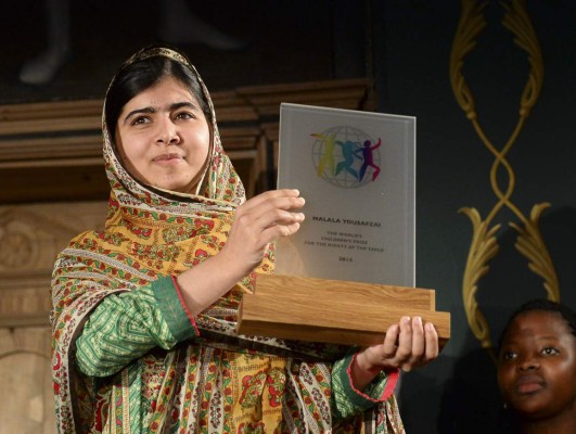 Malala dona 50,000 dólares para reconstruir escuelas en Gaza