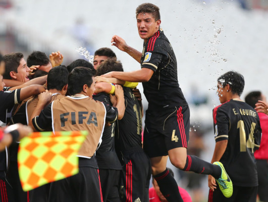 México se mete en cuartos con sólido triunfo ante Italia