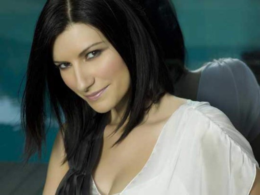 Laura Pausini se siente la reina de México
