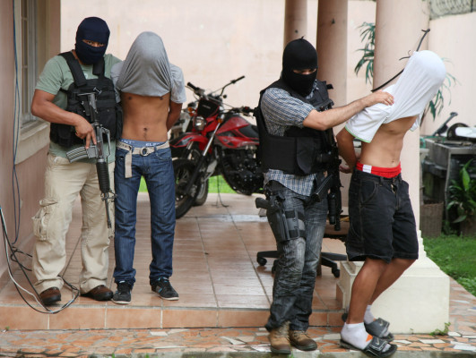 Caen dos menores por el delito de extorsión