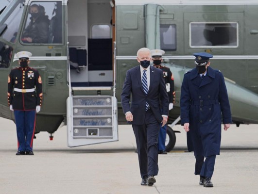 Biden se niega a visitar la frontera con México pese a crisis migratoria