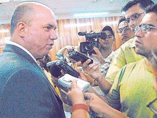 Alcaldía despide hoy a 673 empleados